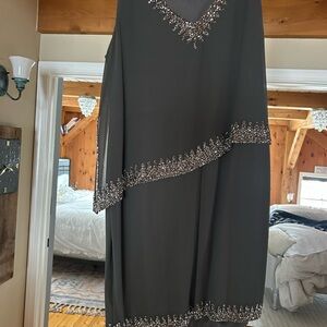 Elegant Black Beaded Women's Wedding Dress